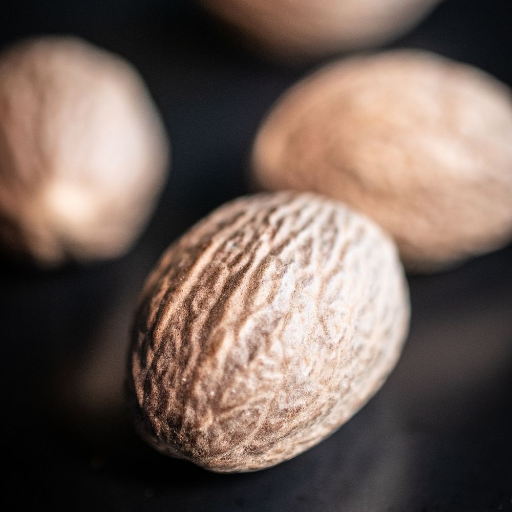 Detailaufnahme Muskatnuss, ganz