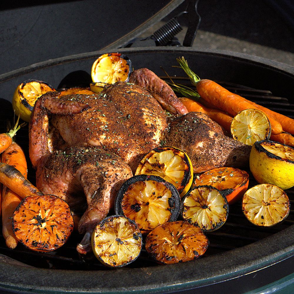 Brathähnchen mit Gemüse auf Grill