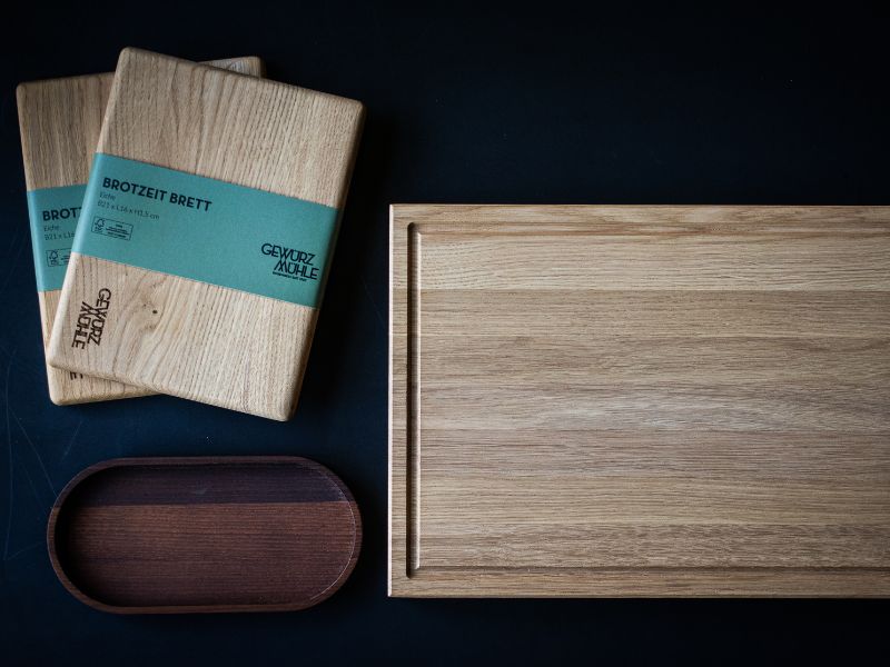 Schneidebretter & Tabletts