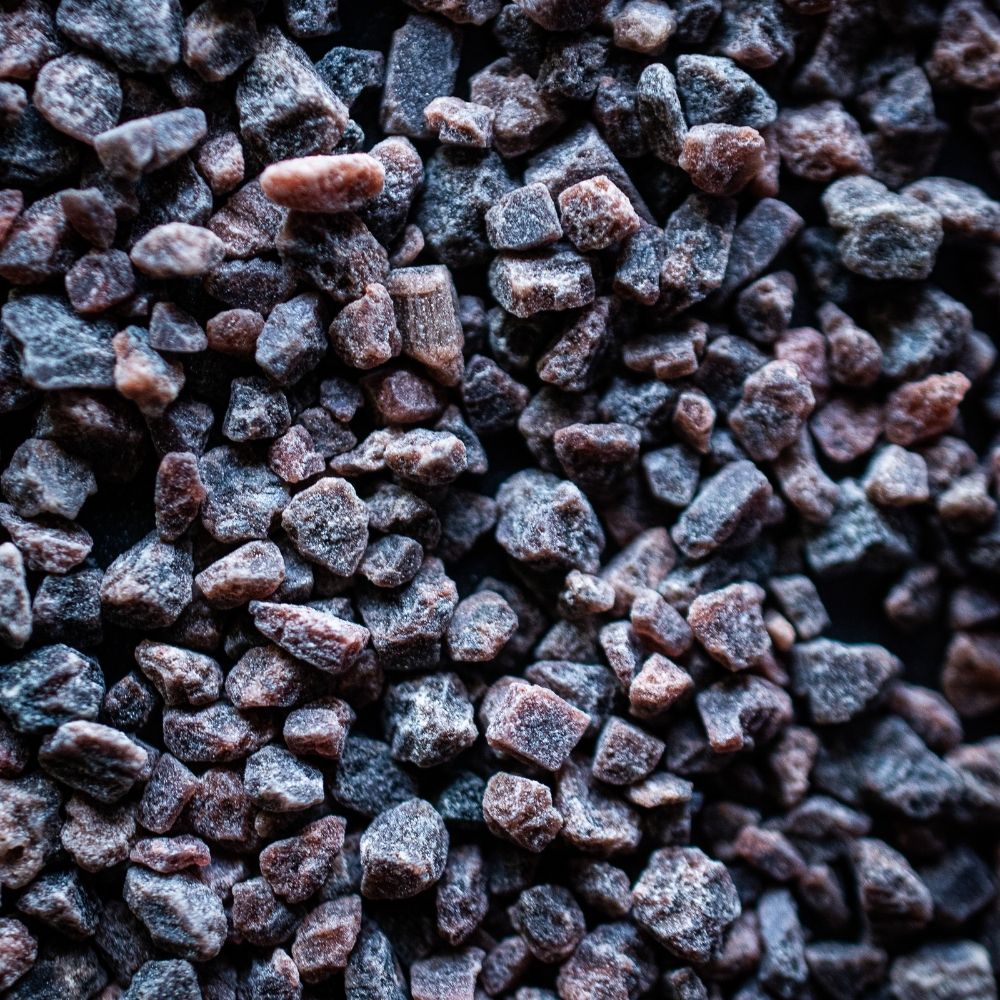 Detailaufnahme Schwarzsalz, Kala Namak, grob, Indien